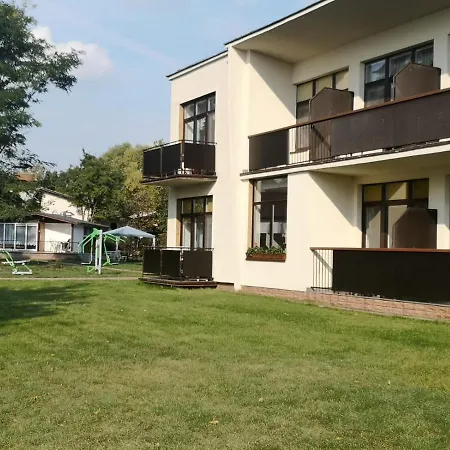 Apartamenty, I - 