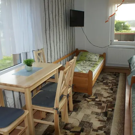 Apartamenty, I - 