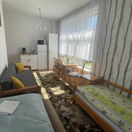 Apartamenty, I - 