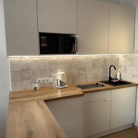 Apartamenty, I - 